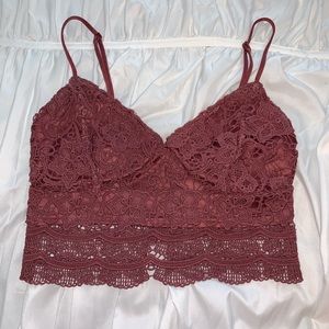 Kendall & Kylie lace crop top